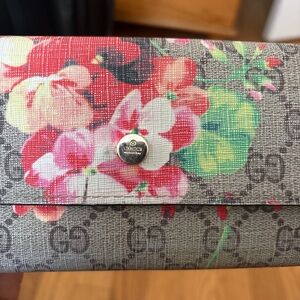 Gucci Black and Floral Patterned Wallet